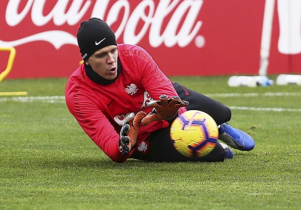 Голман Јувентуса открио анегдоту из свлачионице после Роналдовог првог црвеног картона: Било му је тешко да прихвати Алегријеву казну (ФОТО)